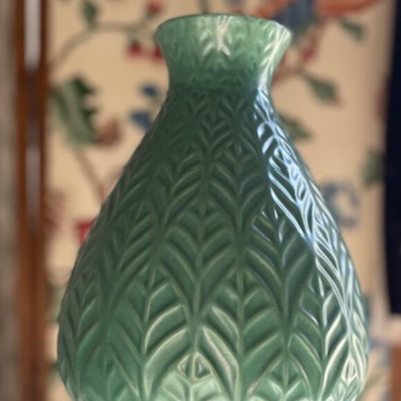 Beautiful Rare Jonathan Adler Vase - Picture 3 of 3
